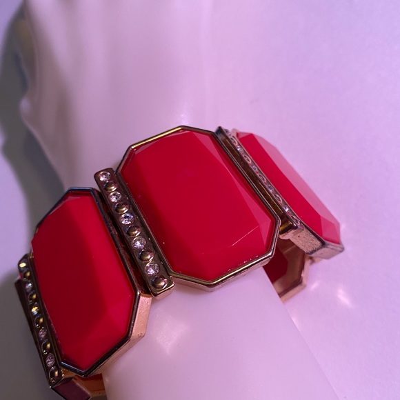 Statement Costume Stretch Bracelet - Picture 3 of 8